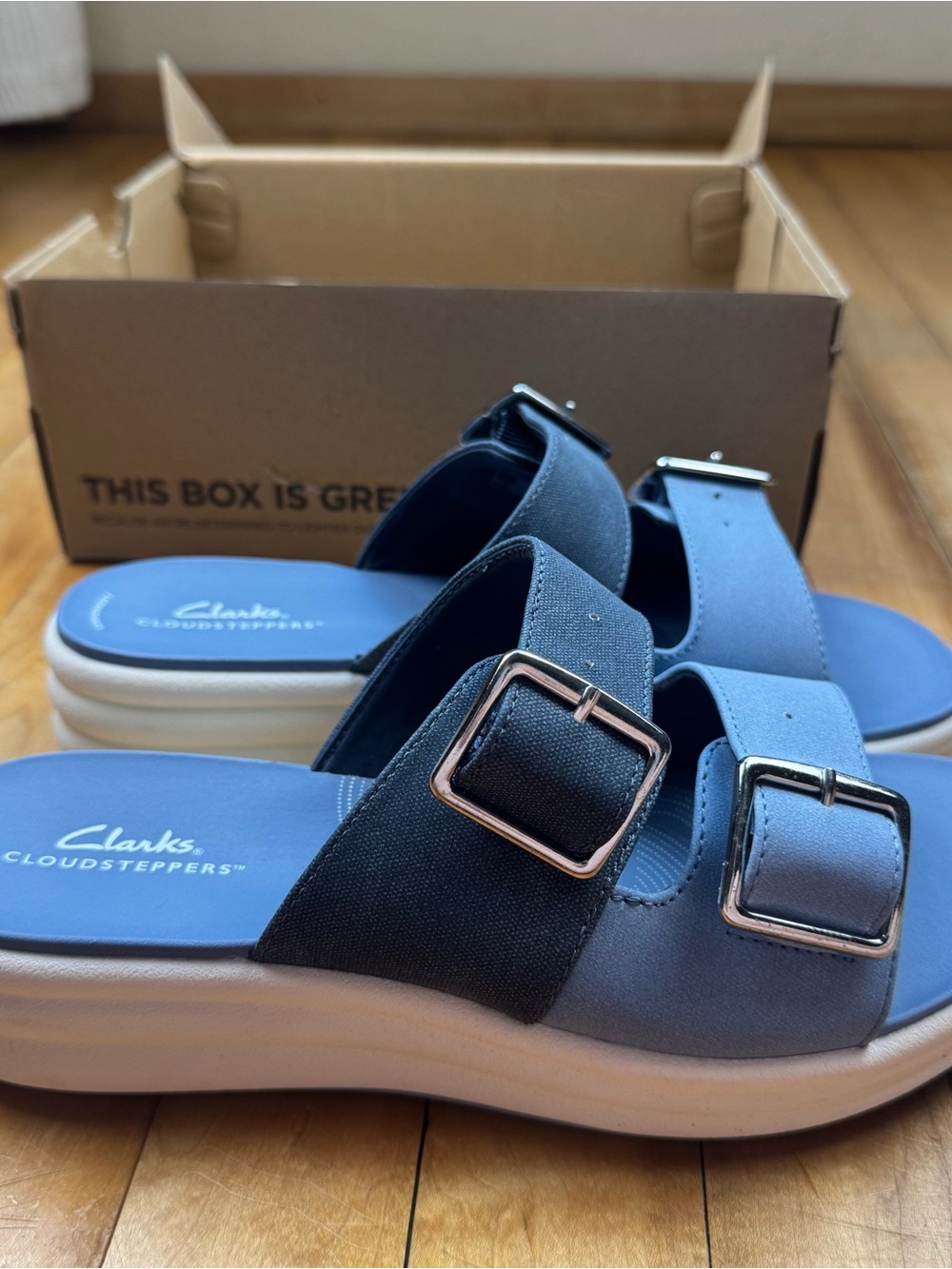 Clarks Cloudsteppers Drift Buckle Denim Sandals Women’s 9 Wide NIB